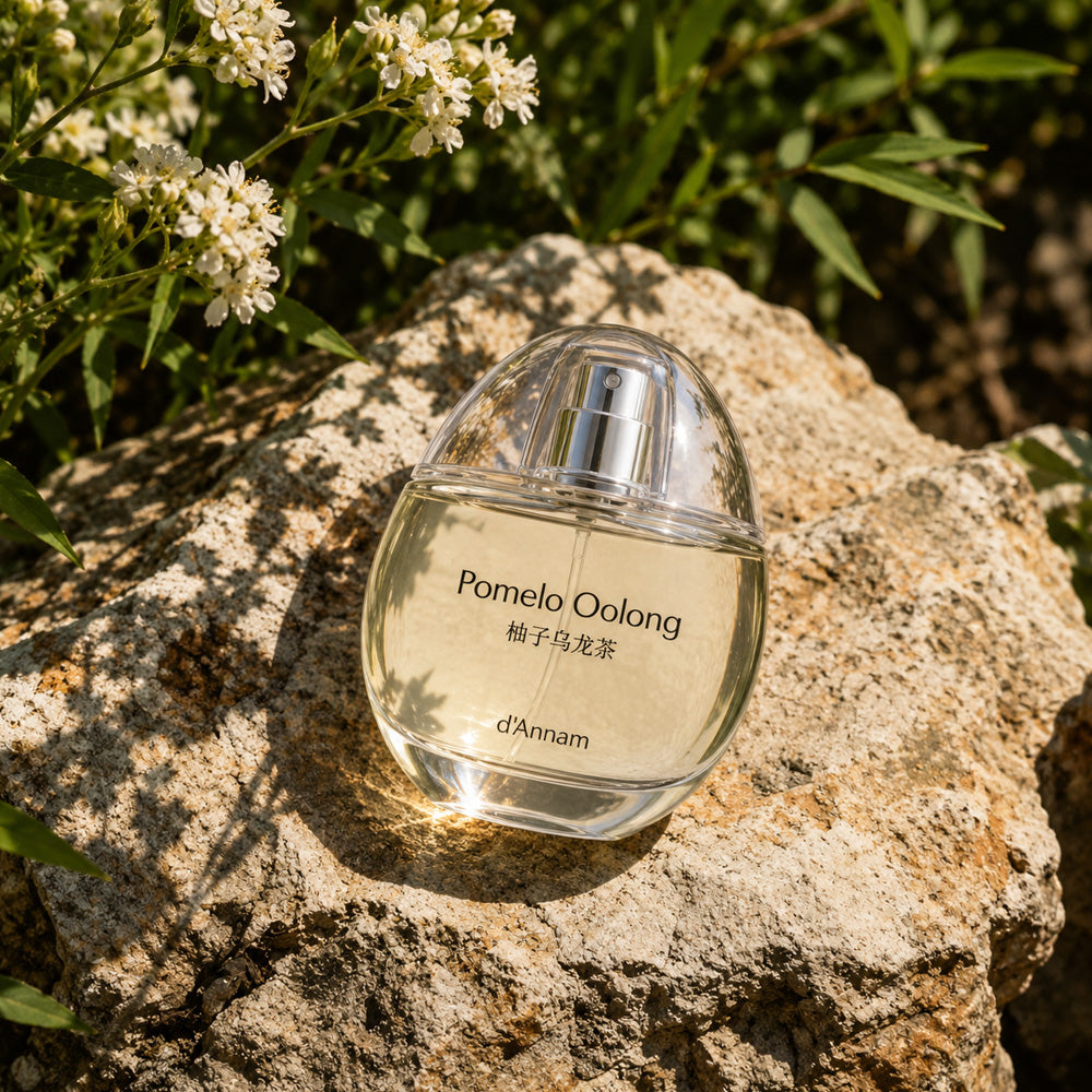 d'Annam Pomelo Oolong perfume, citrus tea fragrance – alternate view