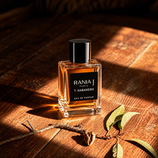 Rania J T.Habanero perfume, black tobacco and oud fragrance – alternate view
