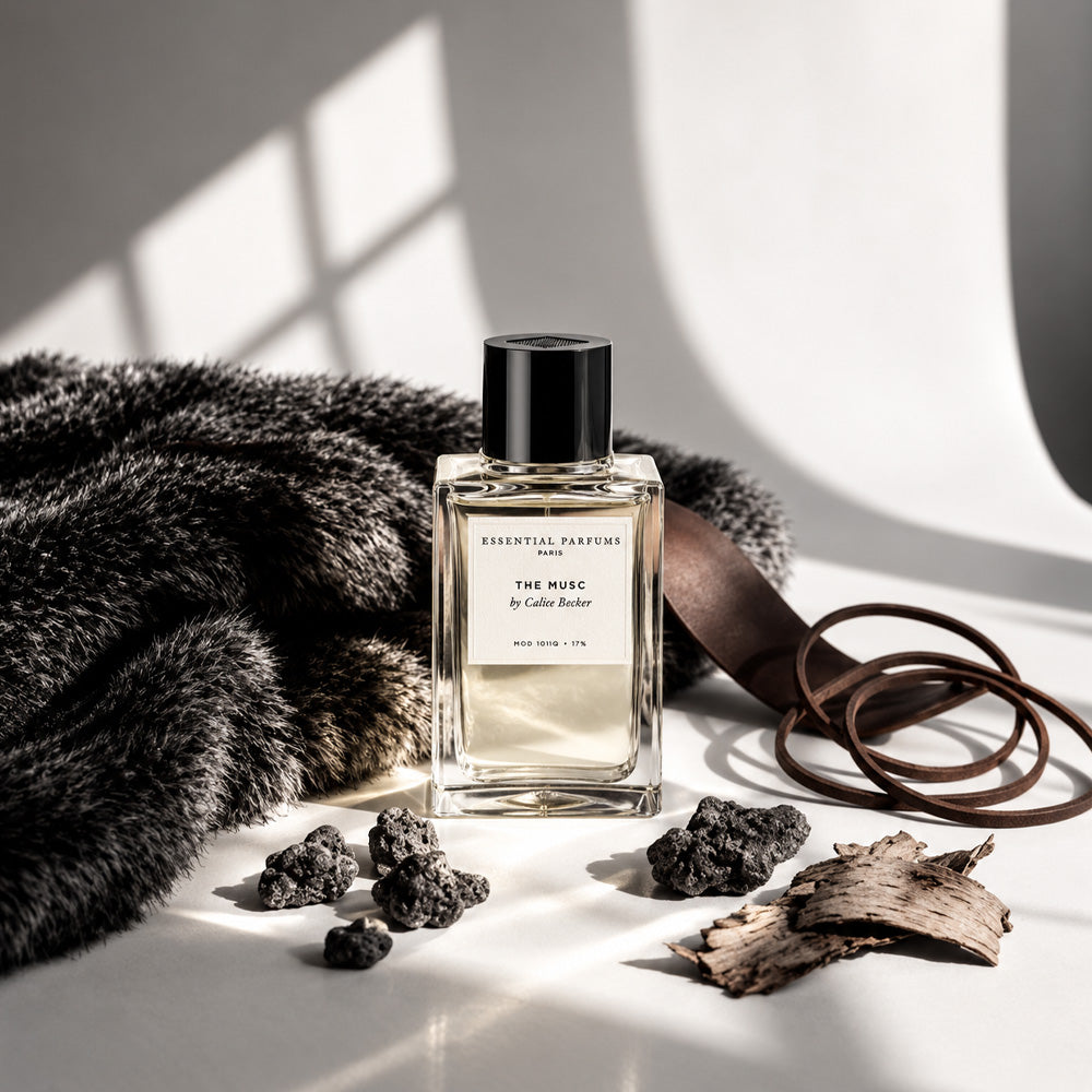 Essential Parfums The Musc, musk fragrance by Calice Becker – alternate view