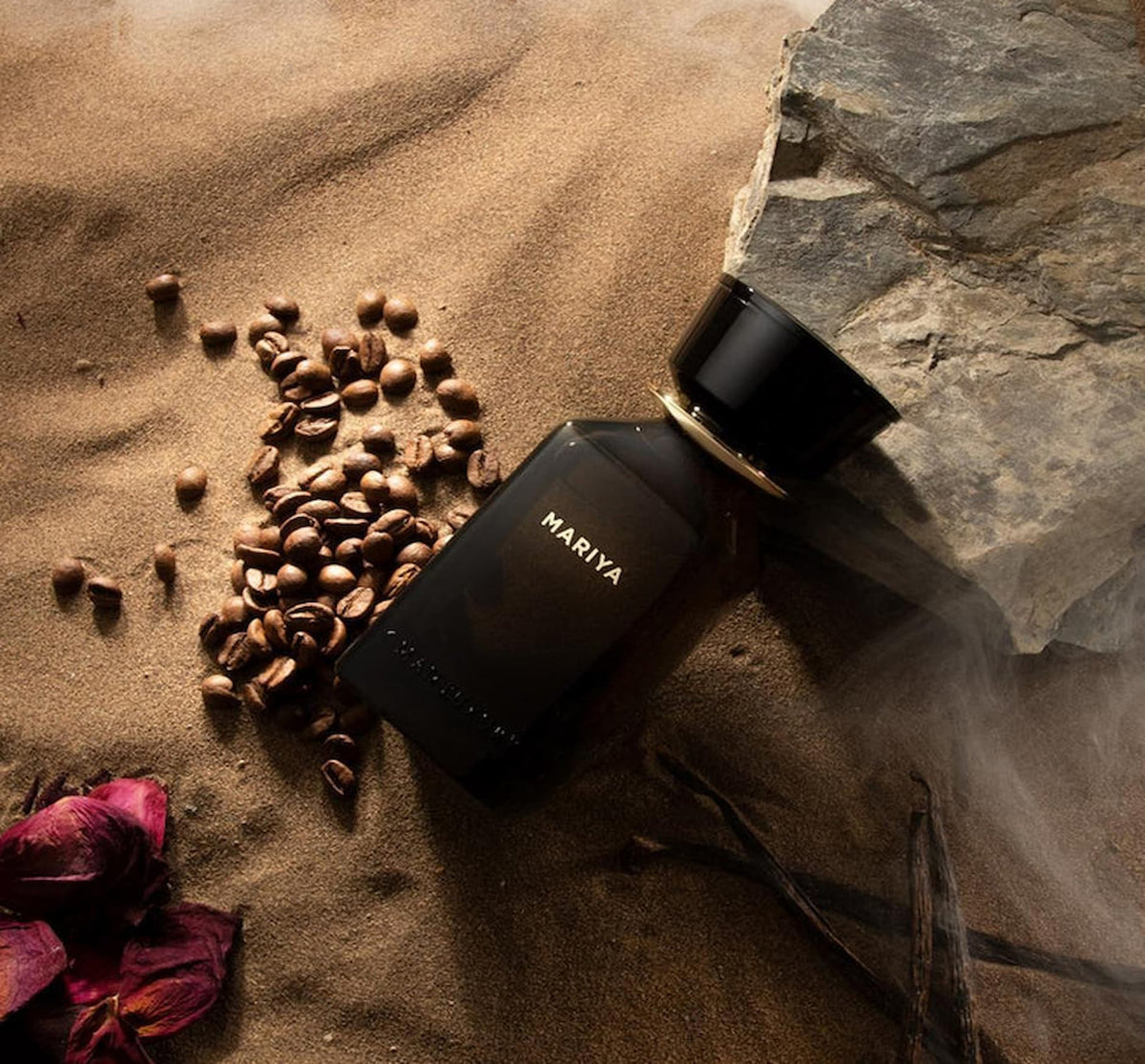 Omanluxury Mariya perfume lifestyle image
