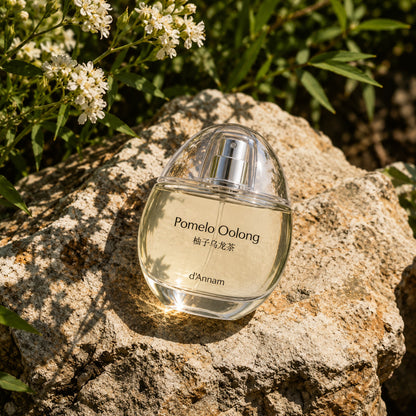 d'Annam Pomelo Oolong perfume, citrus tea fragrance – alternate view